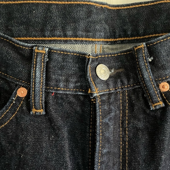 Men’s 505 Levi’s - Picture 3 of 5